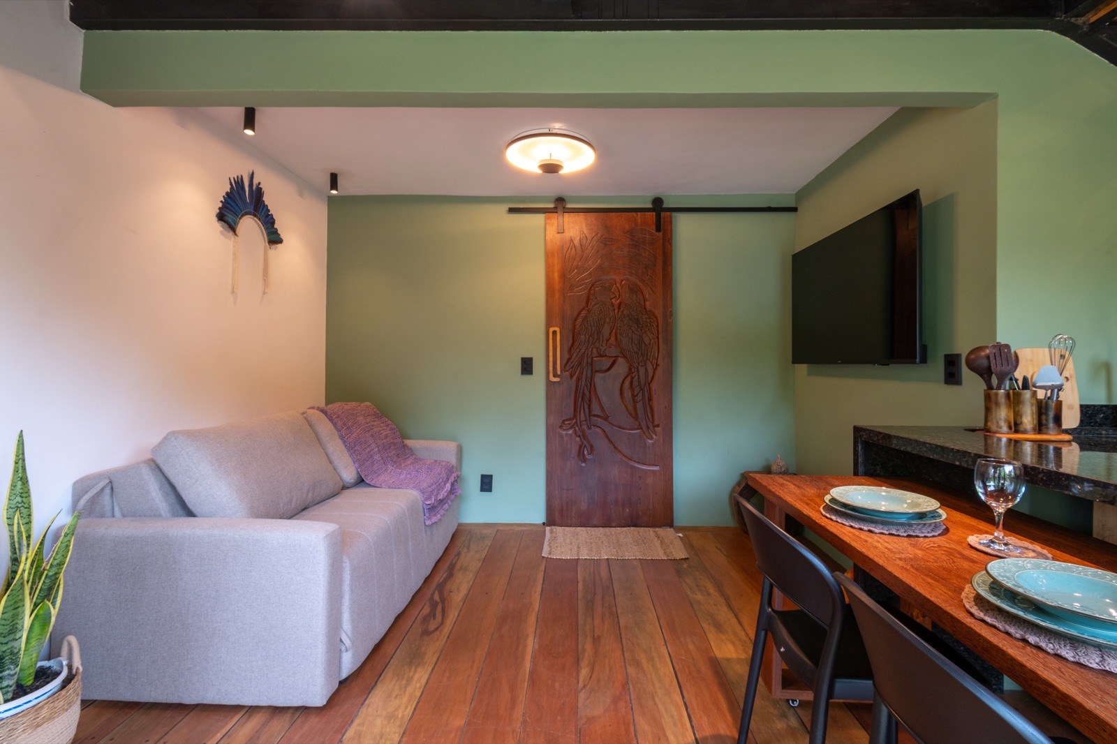Ground floor living and kitchen